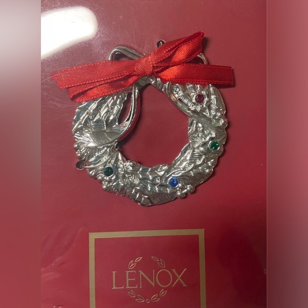 Lenox Jeweled Charm SIlvertone Wreath Christmas Ornament Rhinestones - Picture 2 of 4